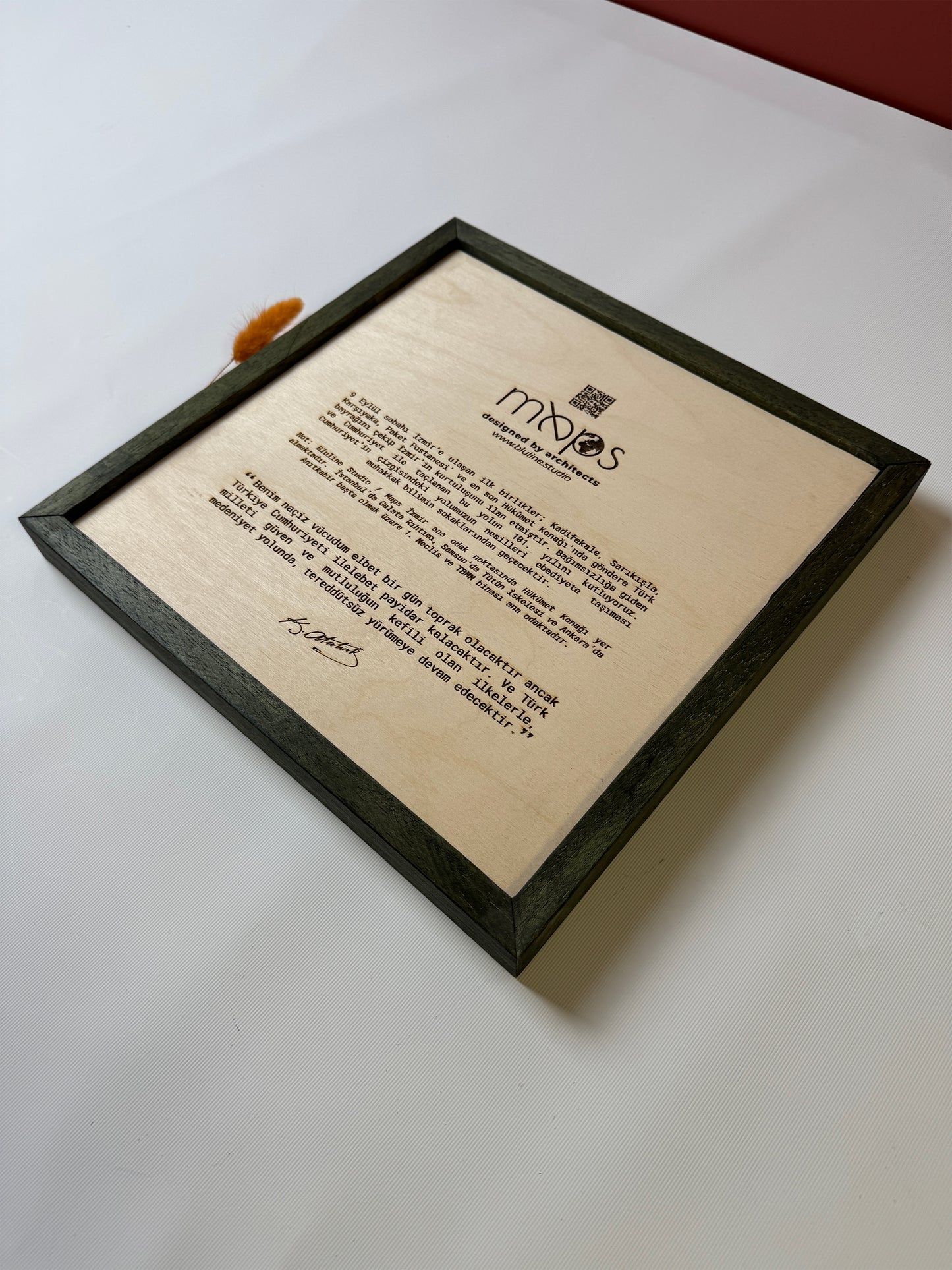 İzmir: Epoksi Ahşap Haritası |Kurtuluş Haritası: İzmir – 9 Eylül 1922 (El Yapımı Ahşap Sanat Eseri)