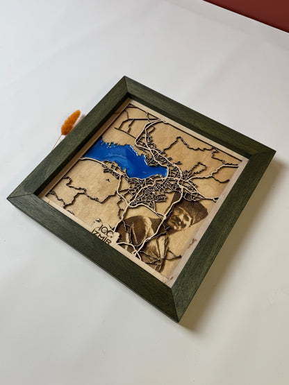İzmir: Epoksi Ahşap Haritası |Kurtuluş Haritası: İzmir – 9 Eylül 1922 (El Yapımı Ahşap Sanat Eseri)