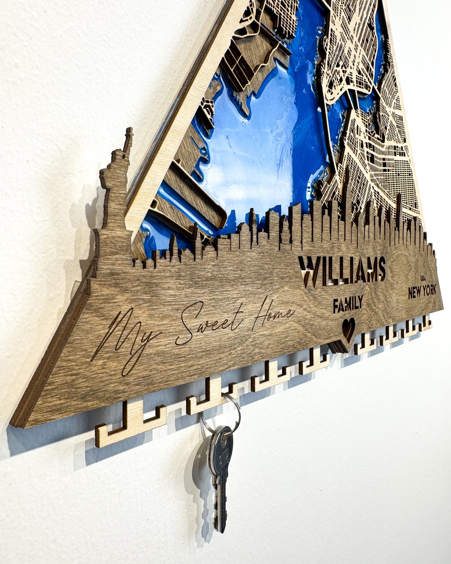 New York Ahşap Anahtarlık – Urban Pulse | City Whispers Koleksiyonu