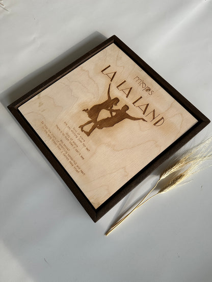 Los Angeles Ahşap Duvar Sanatı – La La Land Design | Sinematik Çizgiler Koleksiyonu