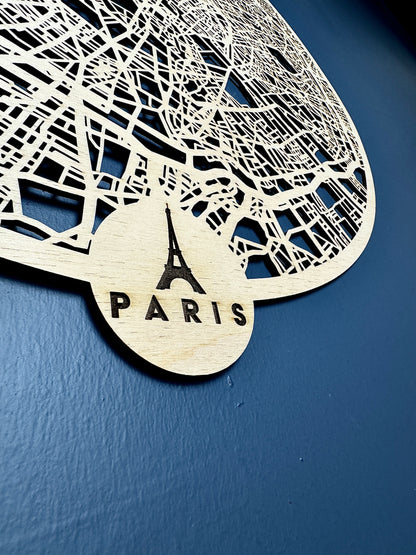 Paris Ahşap Duvar Sanatı – Minimal Zarafet | Orbit Koleksiyonu